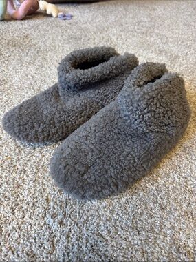 UGG Cozy Sherpa Gray Fleece Slipper Booties